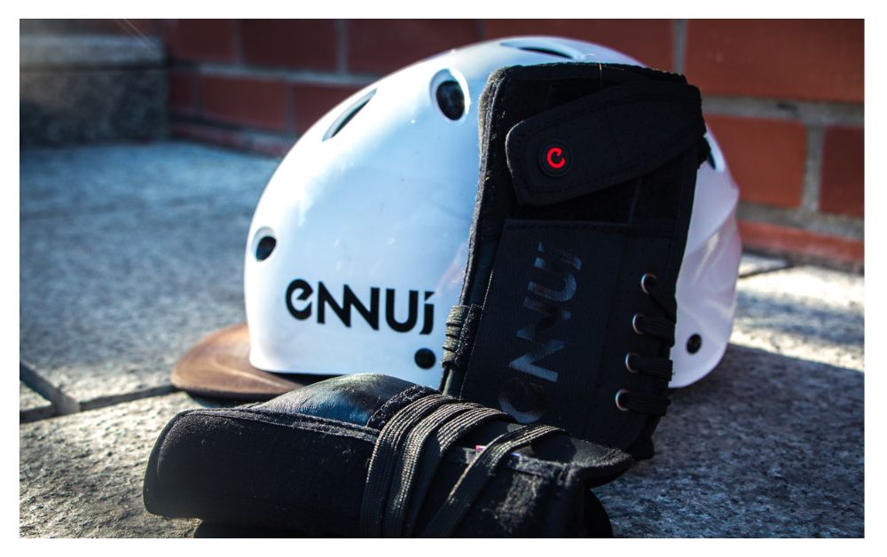 Chrániče a helmy na inline brusle