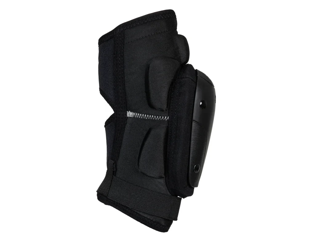 ENNUI Ave Elbow Gasket při bruslení